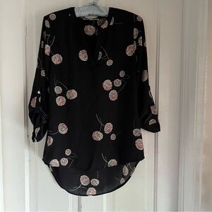 Daniel Rainn blouse - Black with Floral Hydrangea Print, Size XS